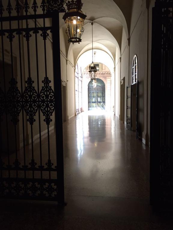 Palazzo Bargellini Panzacchi Apartments Bologna Eksteriør bilde